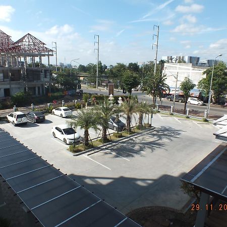 Sukkhamas Pirom Hotel Nakhonratchasima Exterior foto